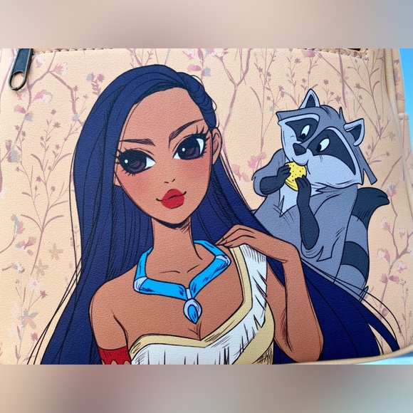 Pocahontas♠️Backpack - Picture 2 of 9